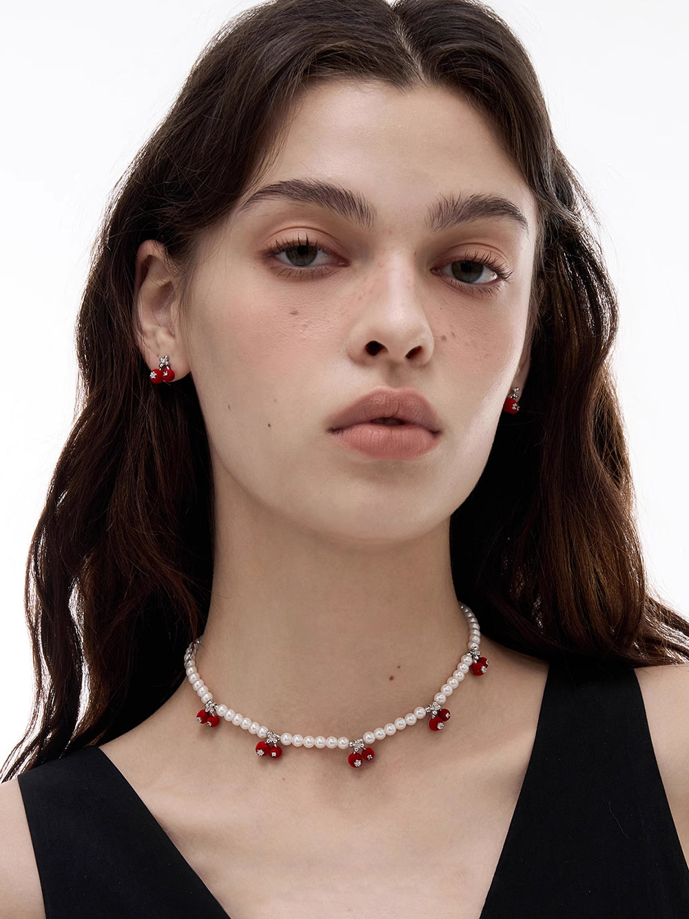 MUKTANK×SUN HUNTER Velvet Cherry Party Necklace