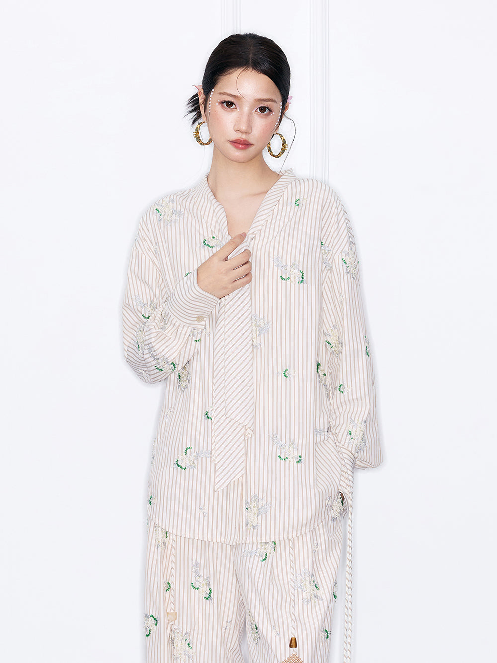 MUKZIN“Night Ballad of Chang'an”Striped Floral Embroidered Tie-Neck Blouse | Oriental-Inspired Long Sleeve Shirt