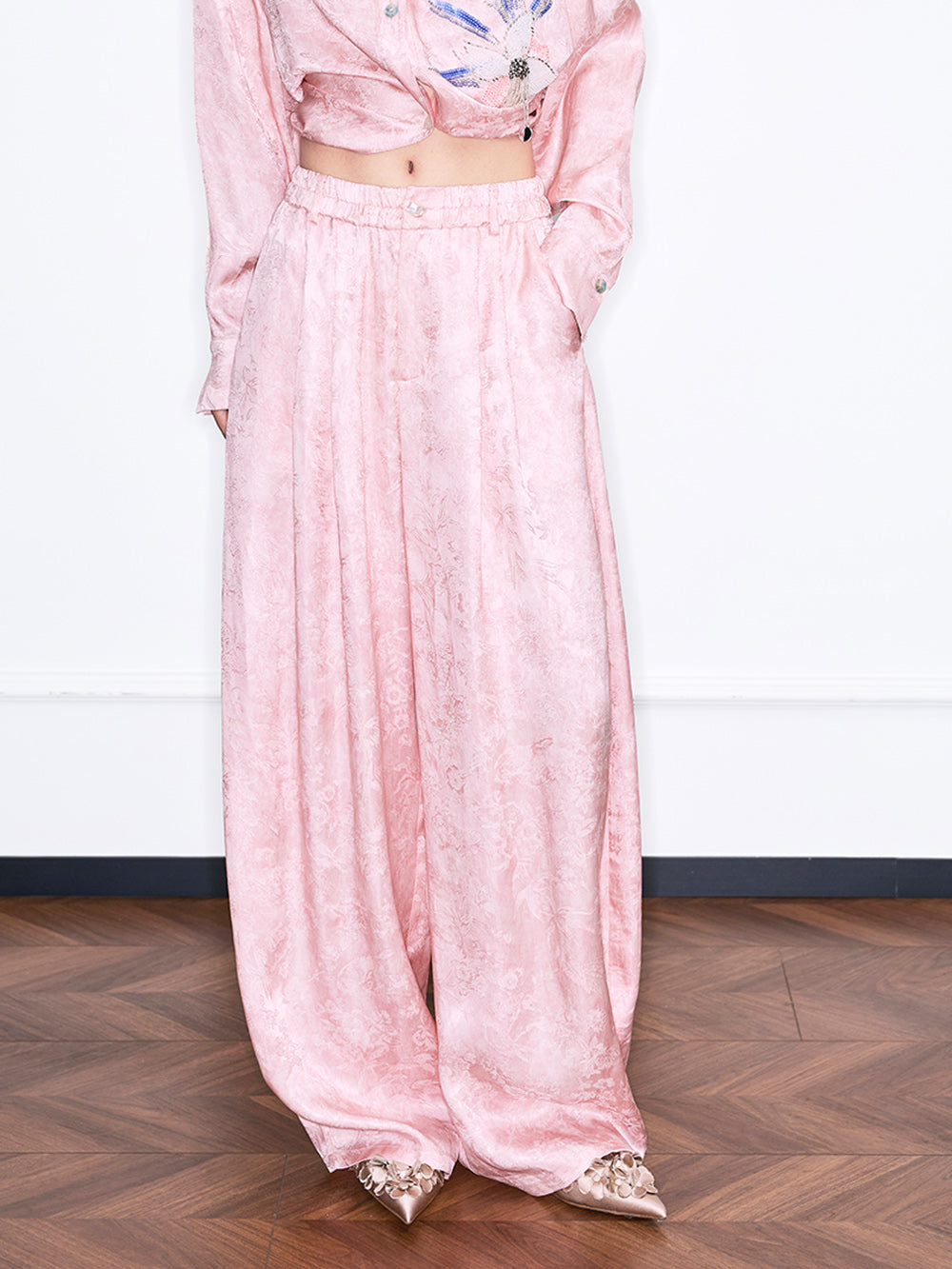 MUKZIN“Realm of Ethereal Mist”Pink Jacquard Draped Wide - Leg Pants