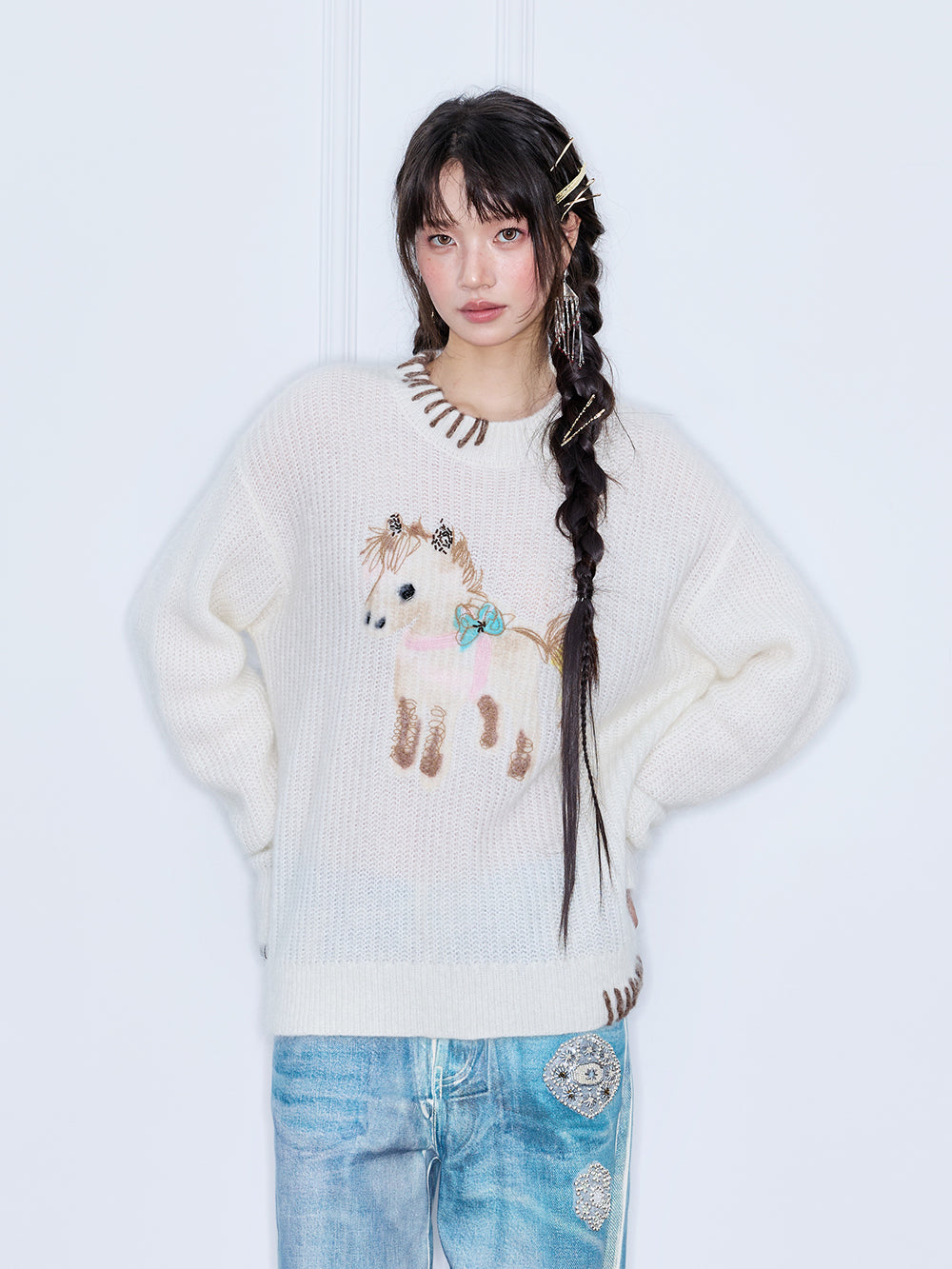 MUKZIN“The Sequence of Deer's Call”Cream White Contrast Trim Pony Decor Oversized Fuzzy Knit Sweater