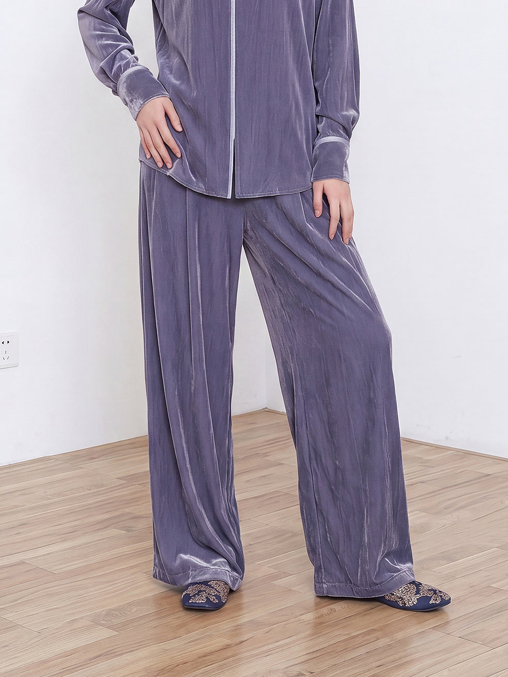 MUKZIN×Capsule Collection New Chinese-Style Silk Velvet Trouser Set