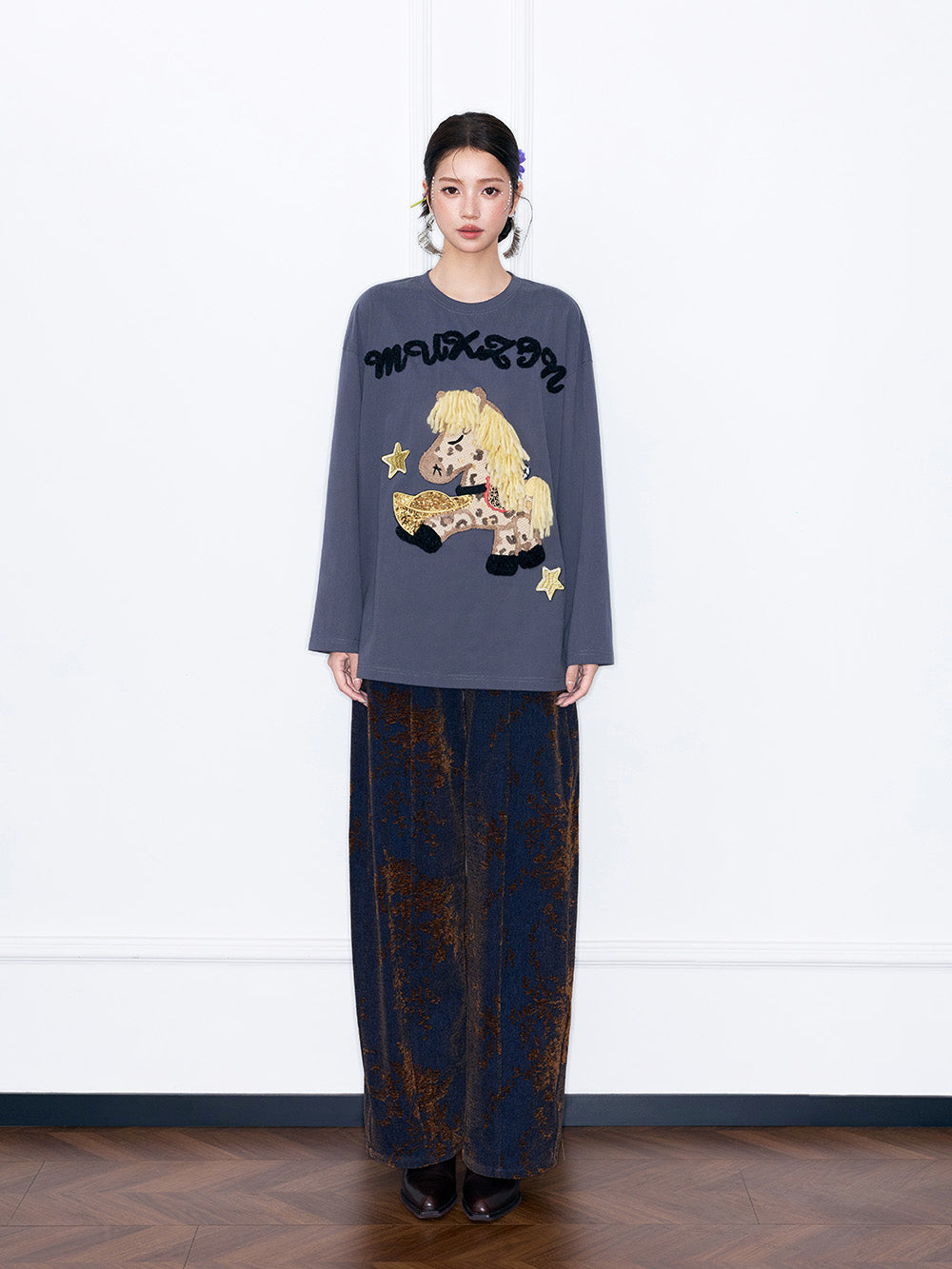 MUKZIN“Capsule Collection”Cute Cartoon Pony Embroidered Long-Sleeve T-Shirt