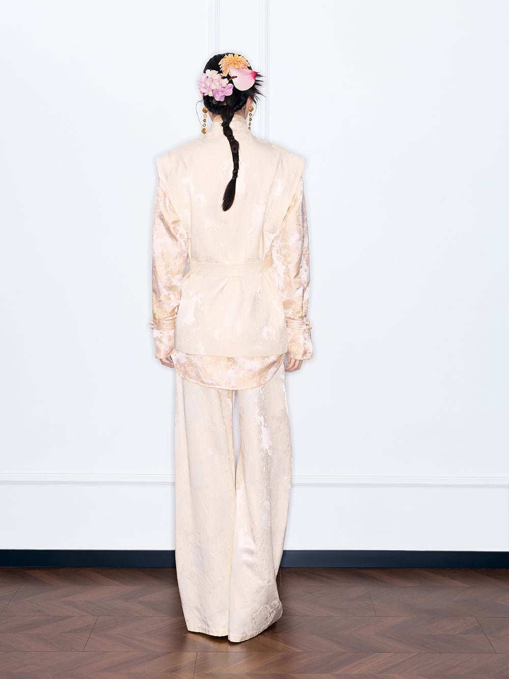 MUKZIN“Night Ballad of Chang'an”Beige Jacquard Wide-Leg Pants | Oriental Satin Balloon Trousers with Elastic Waist