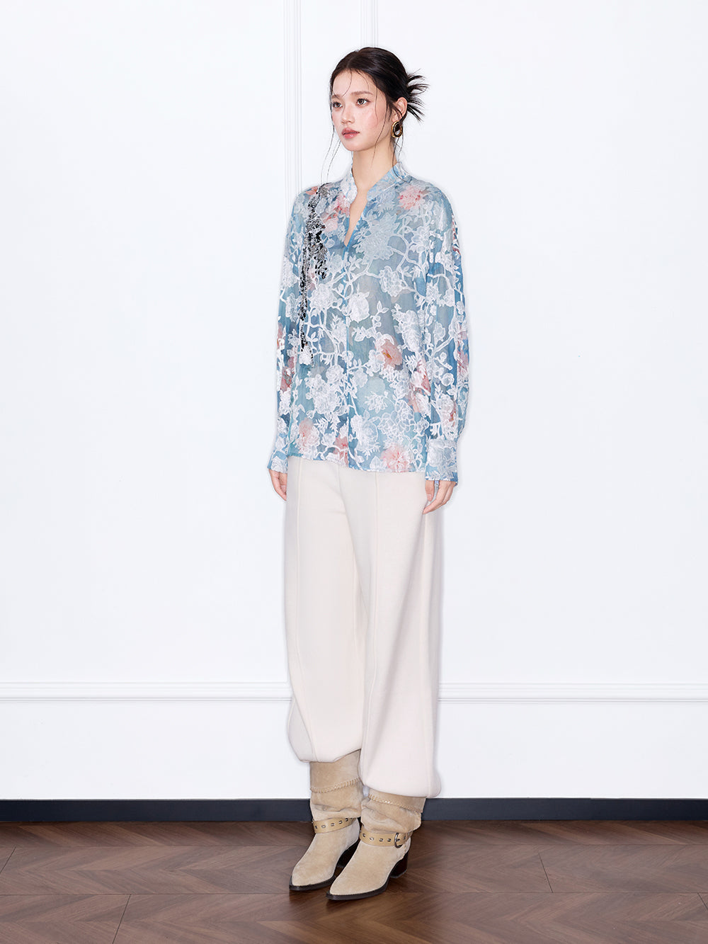 MUKZIN“Capsule Collection”Light Blue Floral Lace Blouse with Sequins - Loose Lantern Sleeves