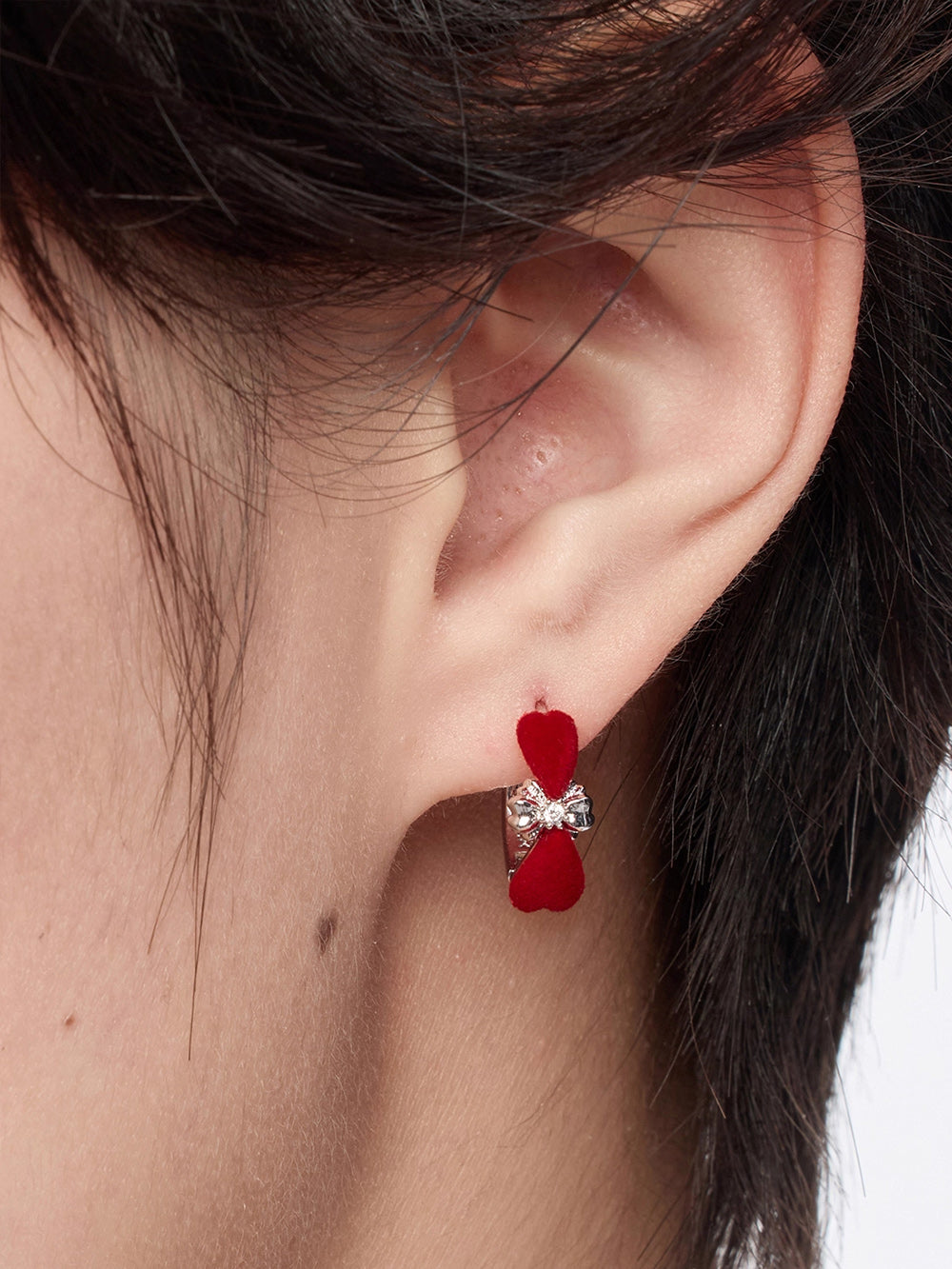 MUKTANK×SUN HUNTER Velvet Heart Bow Ear Cuffs