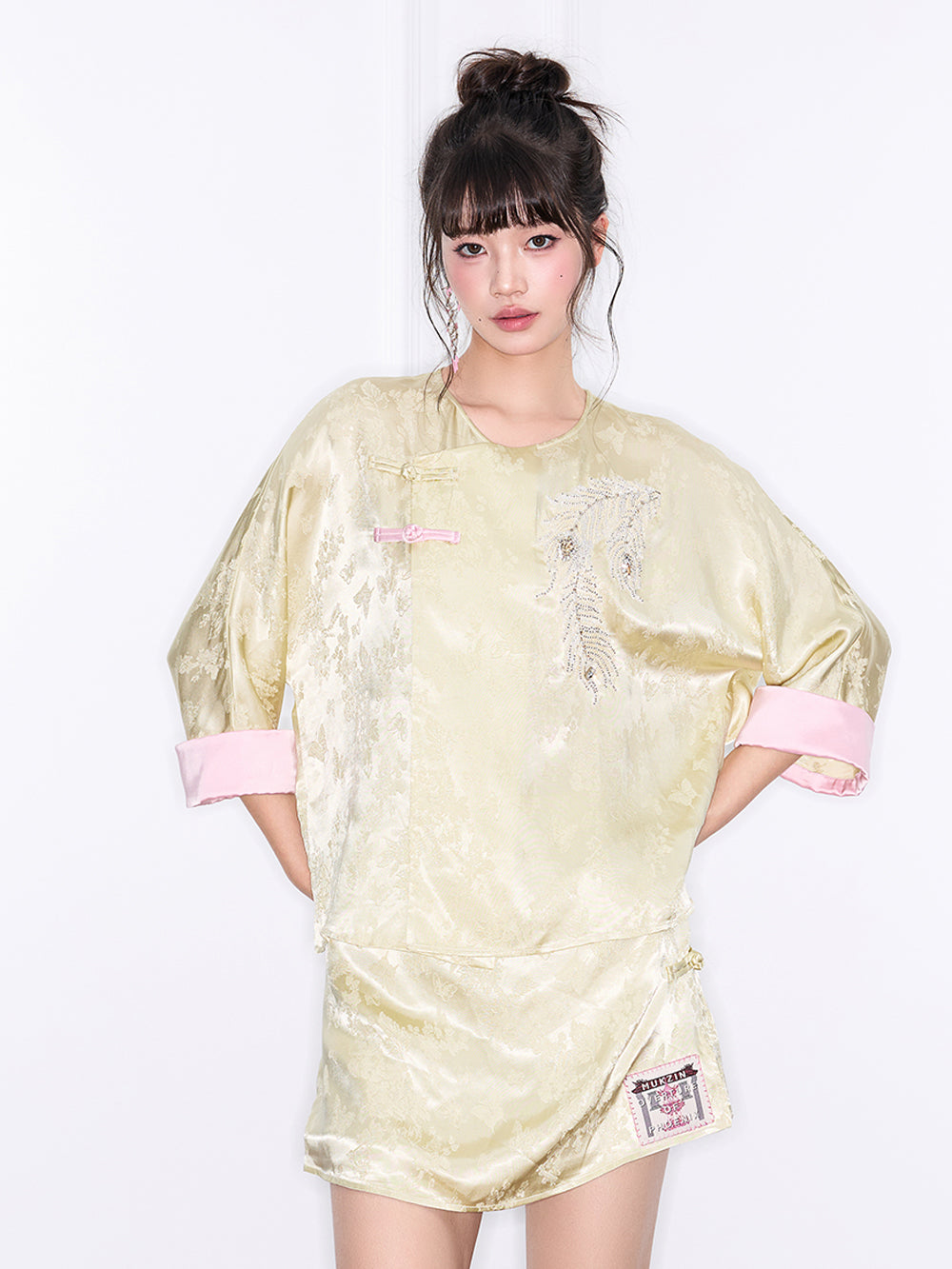 Mukzin "Ode To The New Summer"New Chinese-Style Embroidered Shirt With Frog Buttons On The Placket