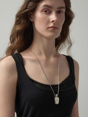 MUKTANK¡ÁSUN HUNTER Iris Carved Flask Necklace