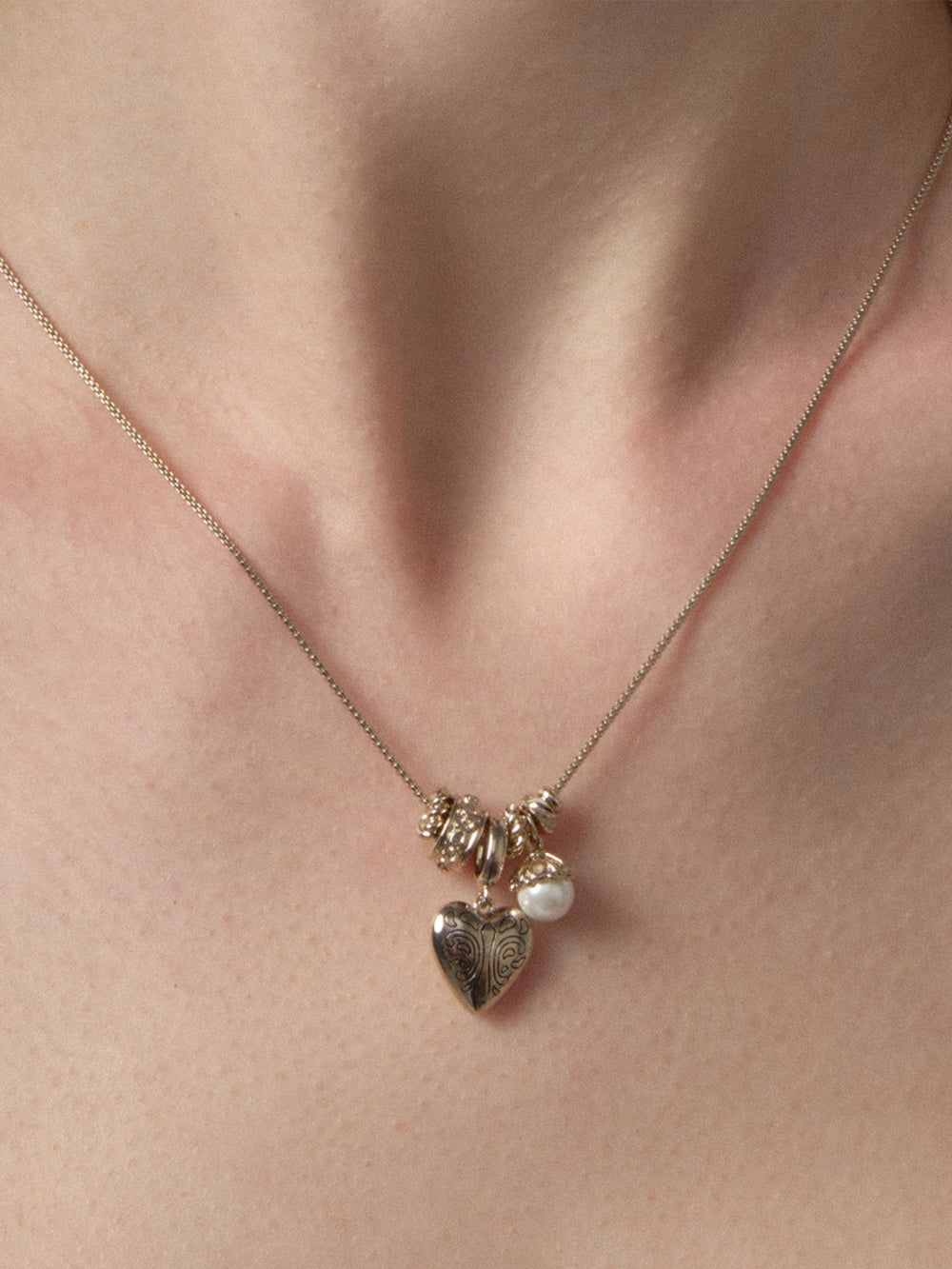 MUKTANK×SUN HUNTER Carved Broken Heart Pendant Necklace