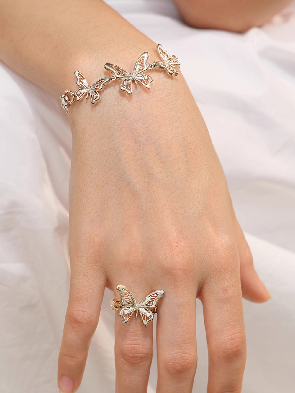 MUKTANK×SUN HUNTER “Emergence”Lace Butterfly Ring