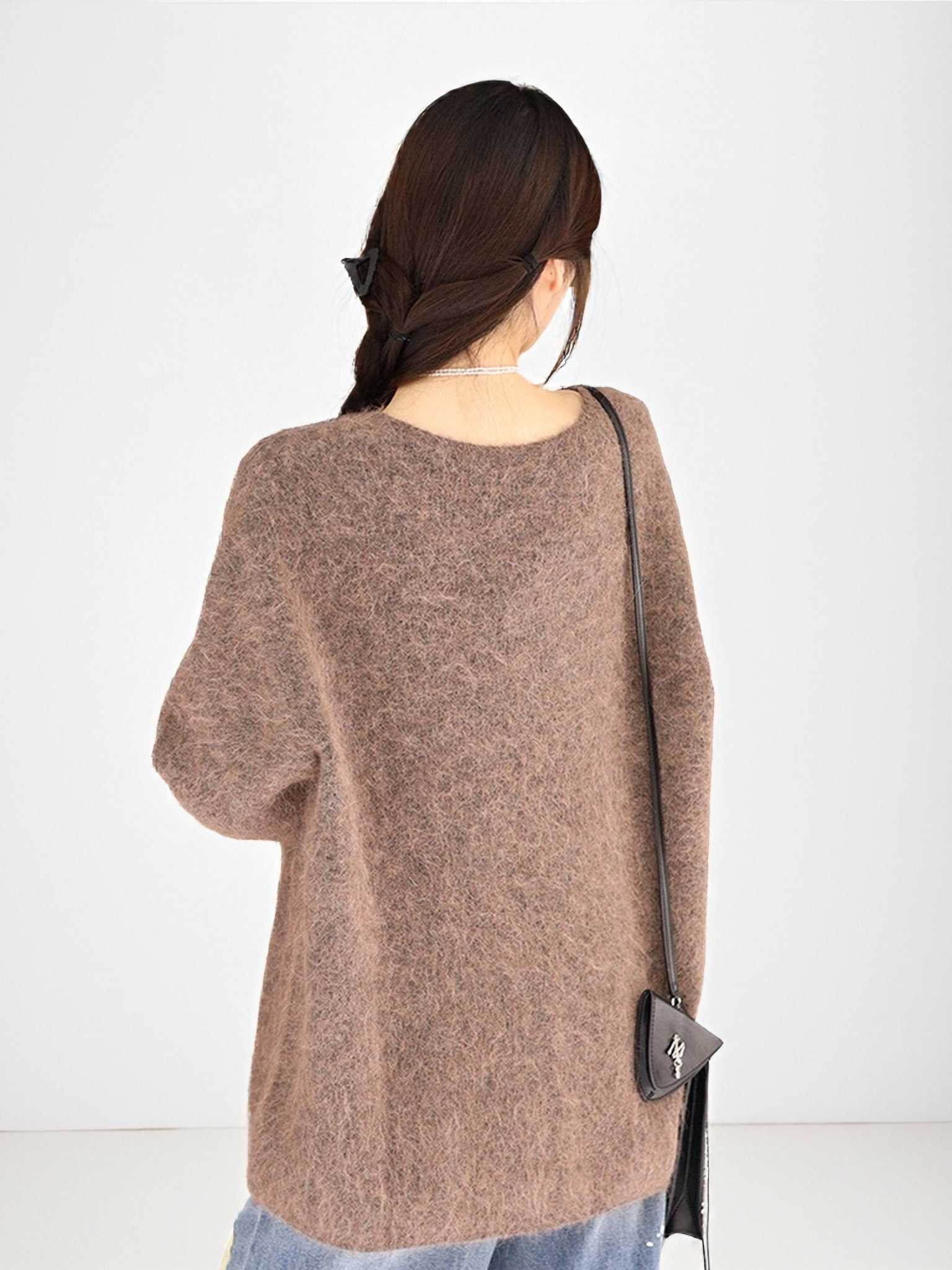 MUKZIN“Realm of Ethereal Mist”Loose Brown Sweater with Sequin Decoration