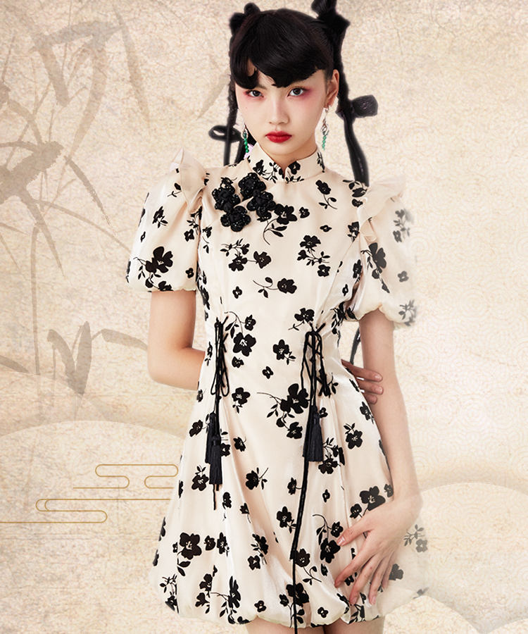 MUKZIN“Realm of Ethereal Mist”Light Yellow Jacquard Embroidered Elegant Chinese - Style Top