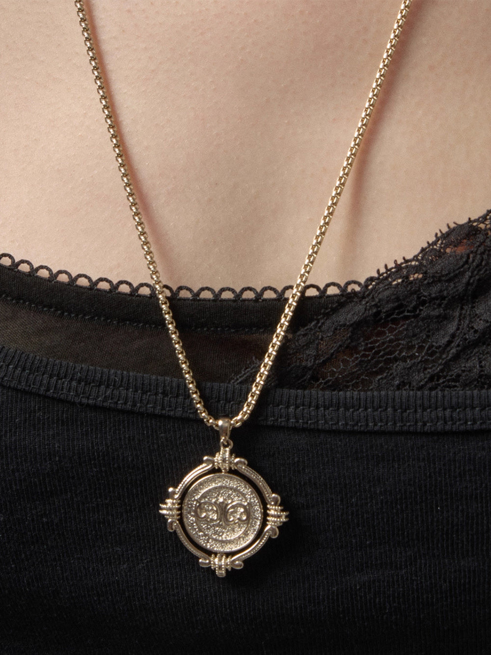 MUKTANK×SUN HUNTER Double-sided Reversible Coin Necklace