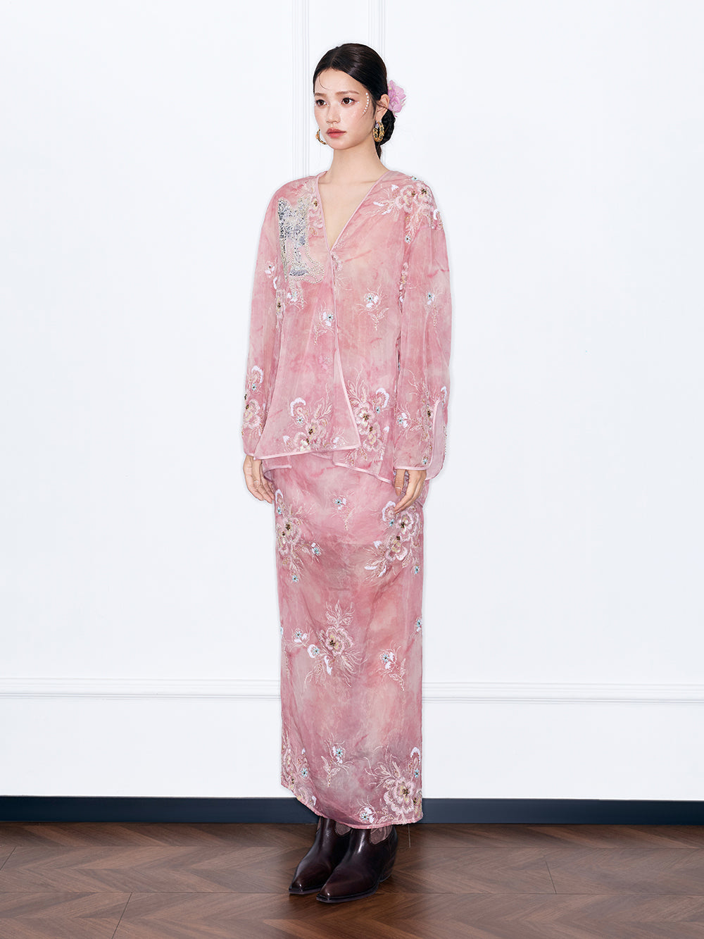 MUKZIN¡°Night Ballad of Chang'an¡±Pink Sheer Embroidered V-Neck Blouse