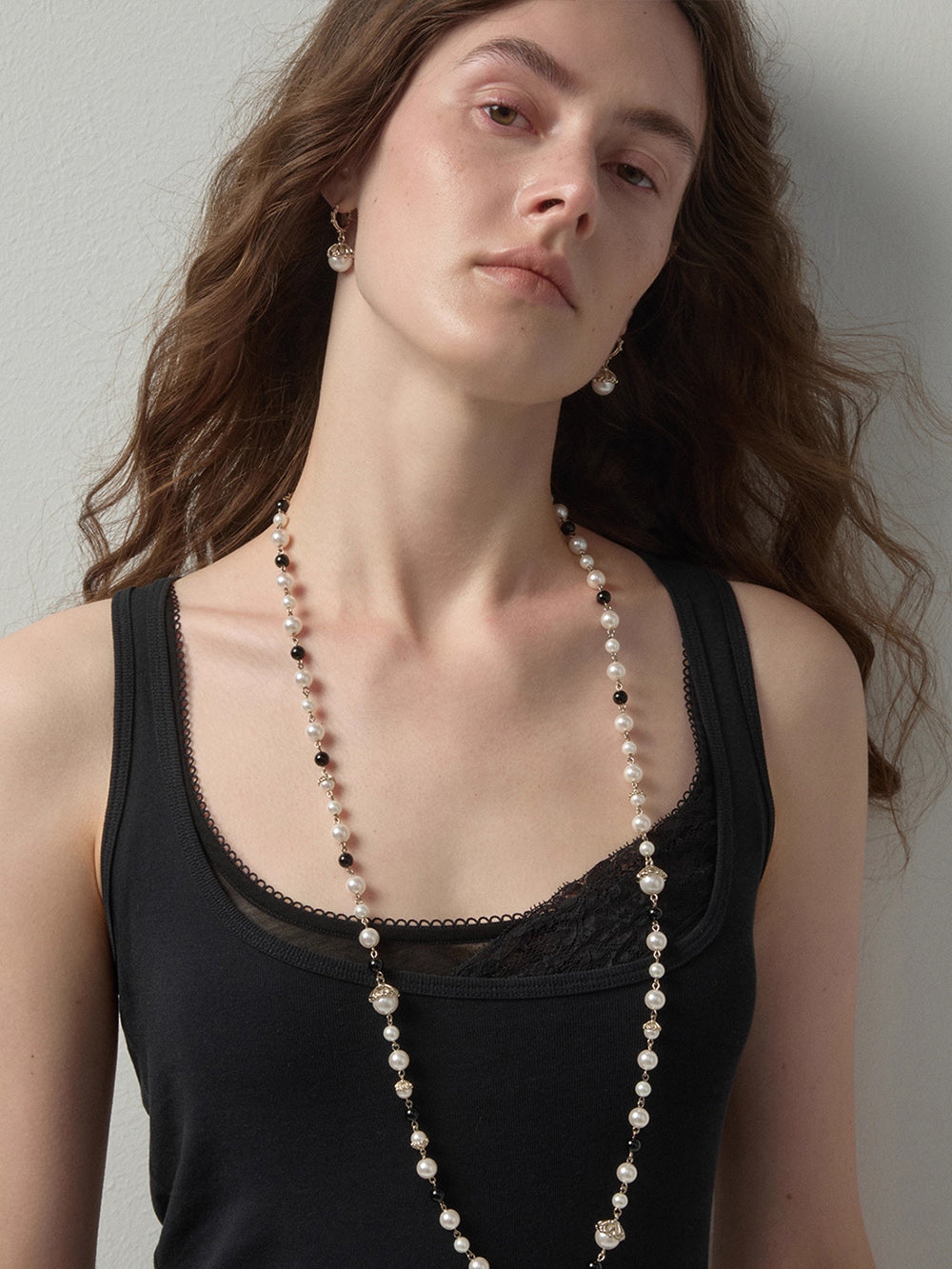 MUKTANK×SUN HUNTER Black and White Faux Pearl Versatile Wear Necklace
