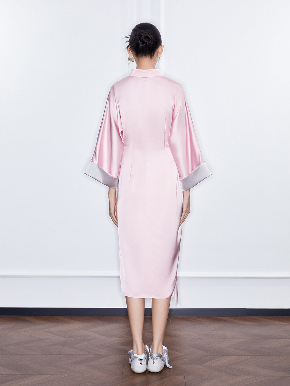 MUKZIN SpringPrelude“Wind in the Pines” New Chinese-style Satin Cheongsam Skirt with Waist Gathers