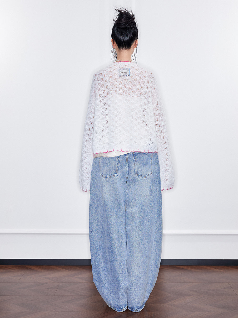 MUKZIN SpringPrelude “Chunjiao” Vintage Hollow-out Knitted Cardigan
