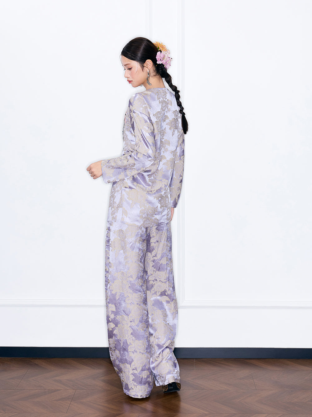 MUKZIN“Capsule Collection”Lavender Floral Jacquard Long Sleeve Top | Sequin Embroidered Oriental Blouse