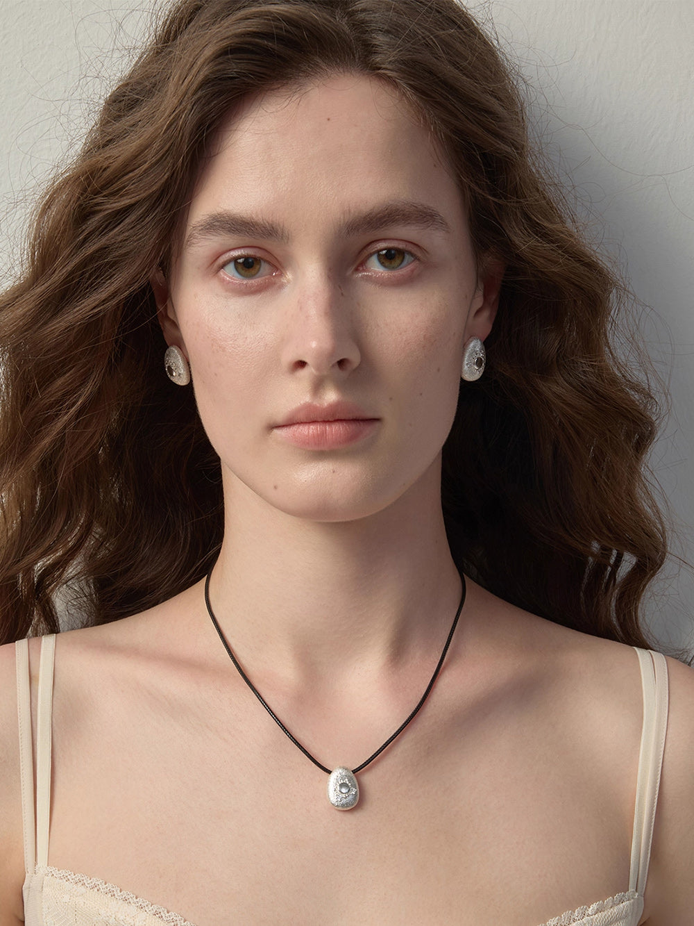 MUKTANK×SUN HUNTER Oval Brushed Adjustable Slider Necklace