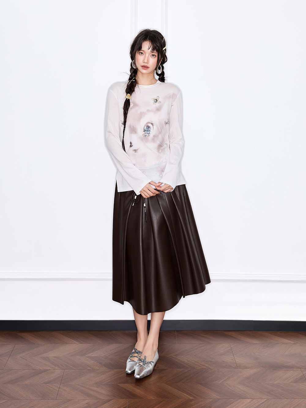 MUKZIN“The Sequence of Deer's Call”White Ink Painting Print Decor Oversized Long-Sleeve Top