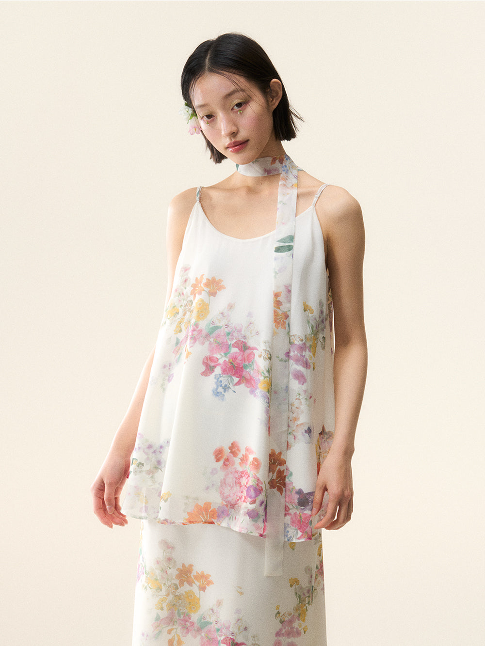 MUKTANK×LOUMUTAKU Top of the Light-colored Flower Cluster Suit