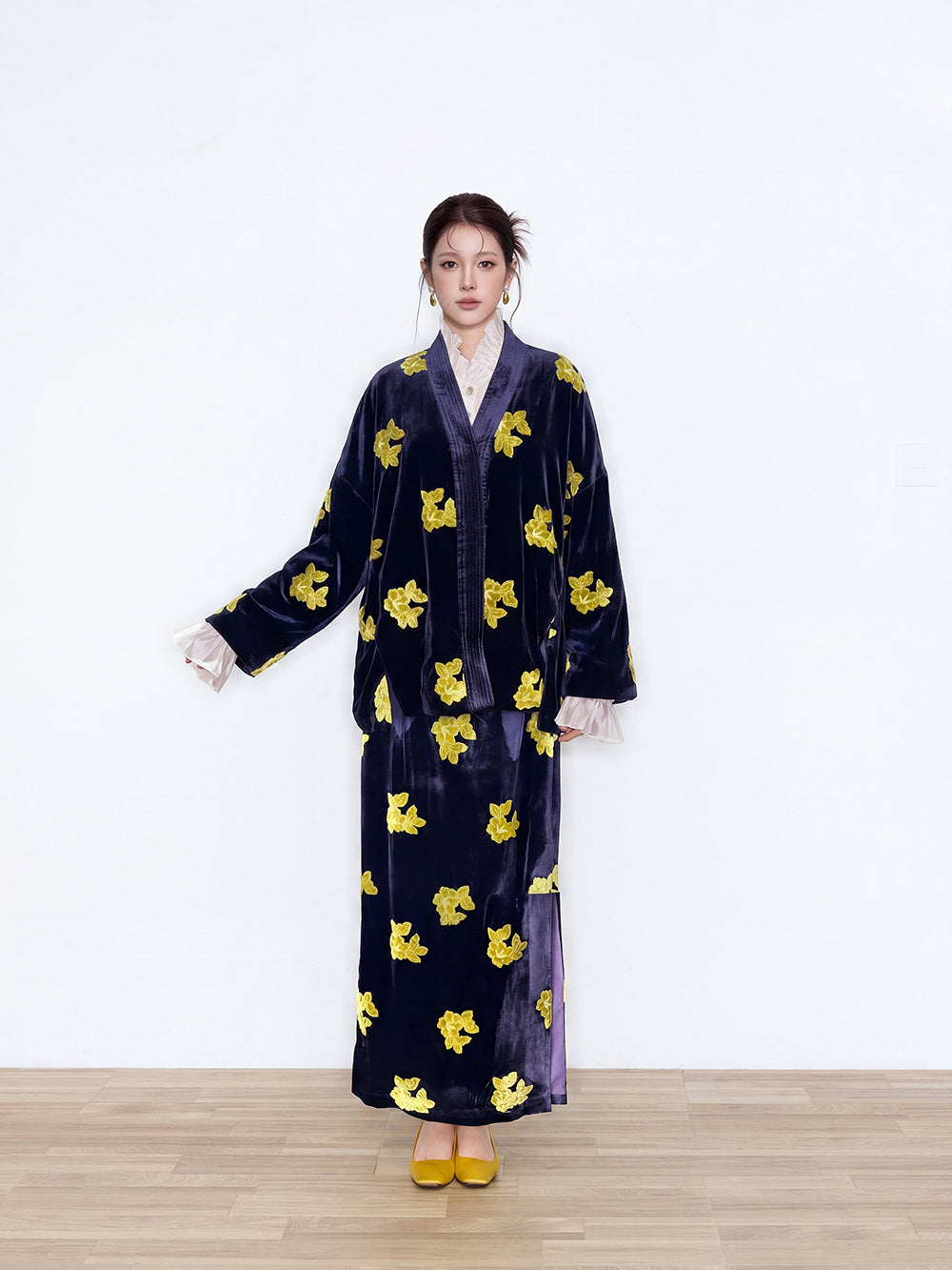 MUKZIN×Flourishing New Chinese-Style Vintage Silk Velvet Skirt Set