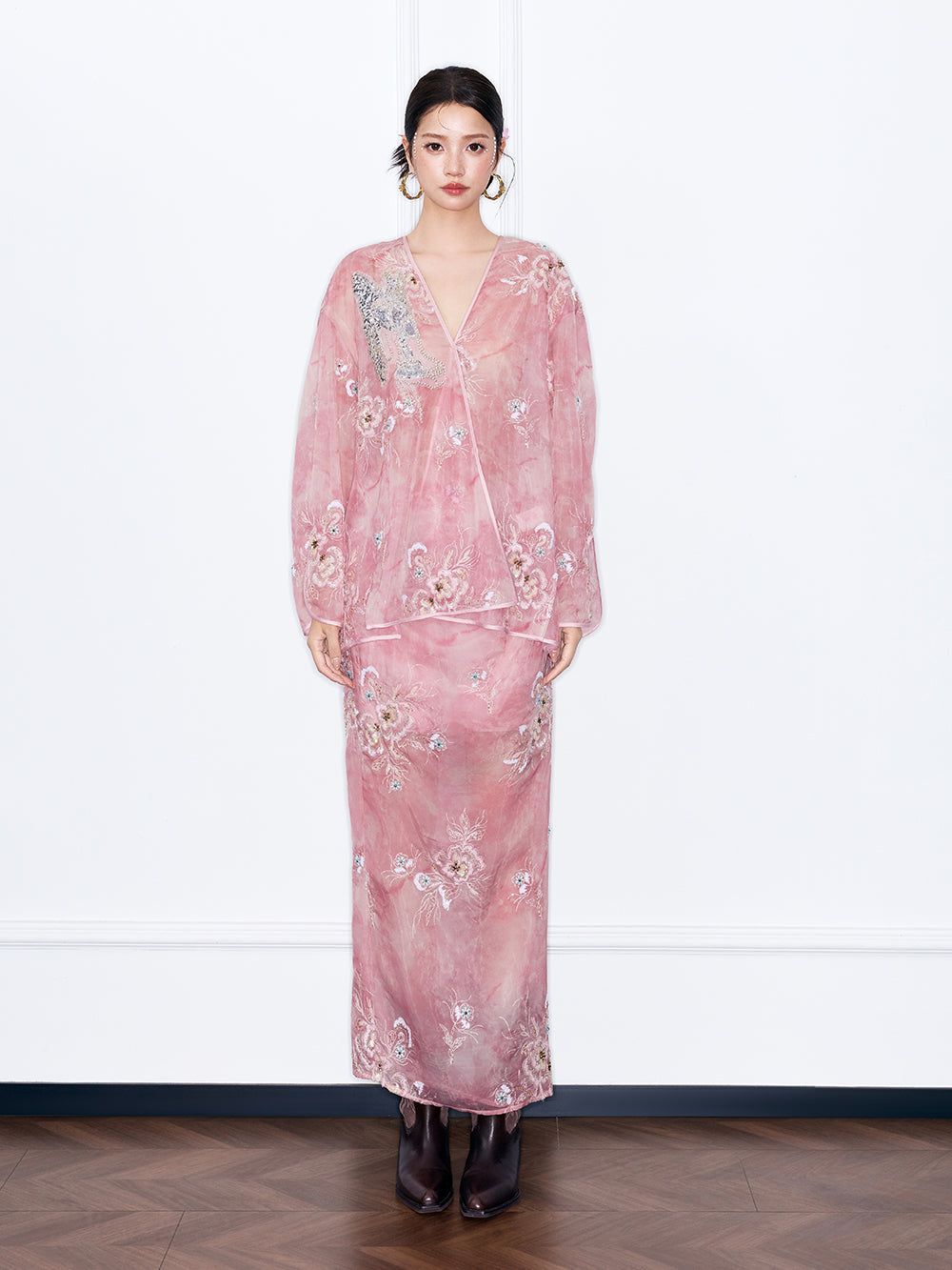 MUKZIN“Night Ballad of Chang'an”Pink Sheer Embroidered V-Neck Blouse