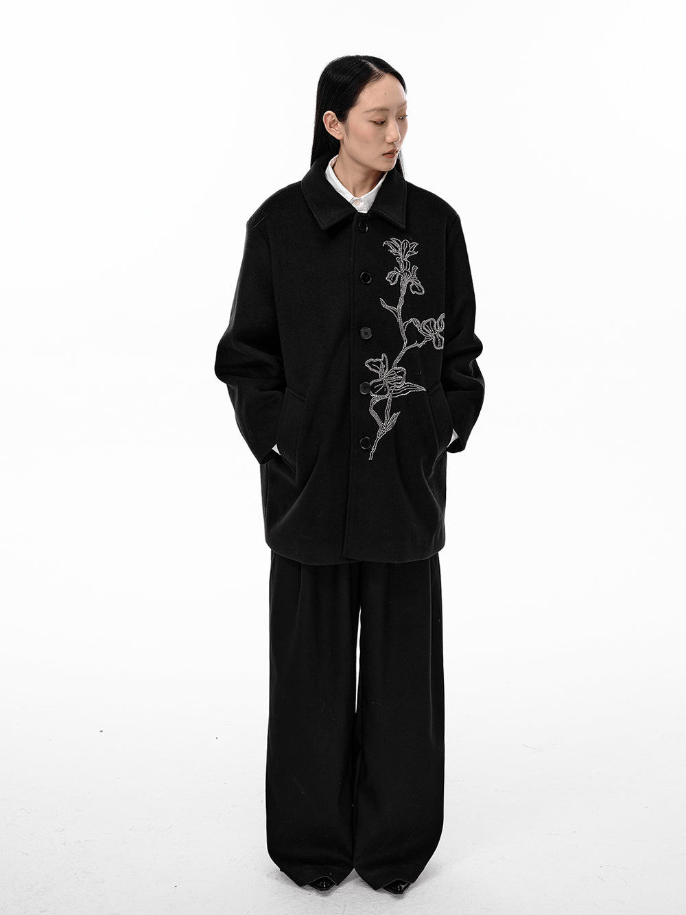 MUKTANK×LOUMUTAKU Iris Beaded Tube Embroidered Overcoat