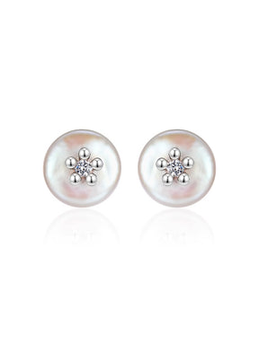 MUKTANK x SUN HUNTER Round Freshwater Pearl Stud Earrings