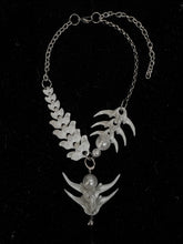 MUKTANK×DARK DREAM 3D printed spiky pendant with bead collision, necklace designed with spinal column arrangement, a set of necklace in two styles (Style A and Style B) for layered wearing (the pendant can be detached and used as earrings).