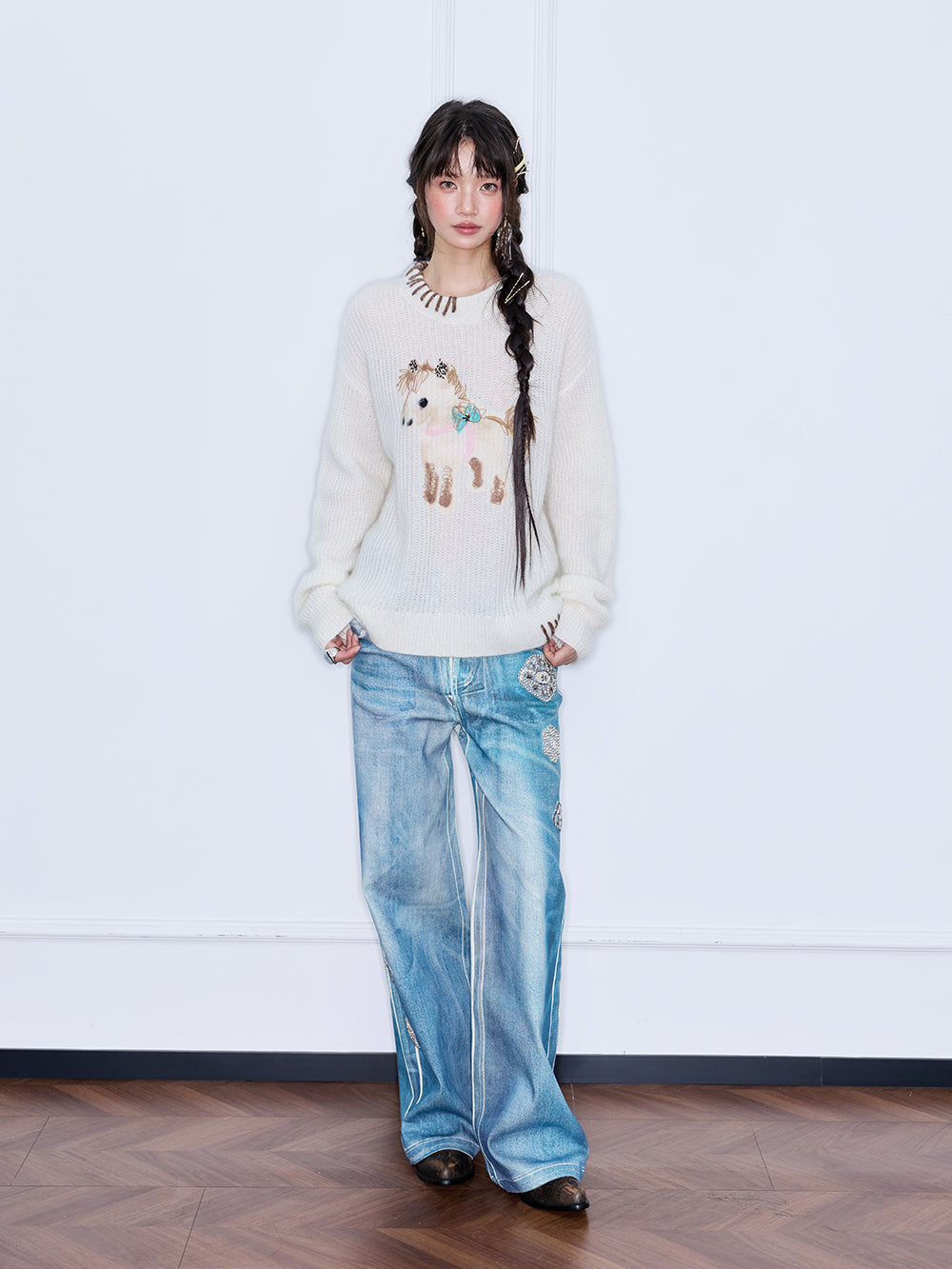 MUKZIN“The Sequence of Deer's Call”Cream White Contrast Trim Pony Decor Oversized Fuzzy Knit Sweater