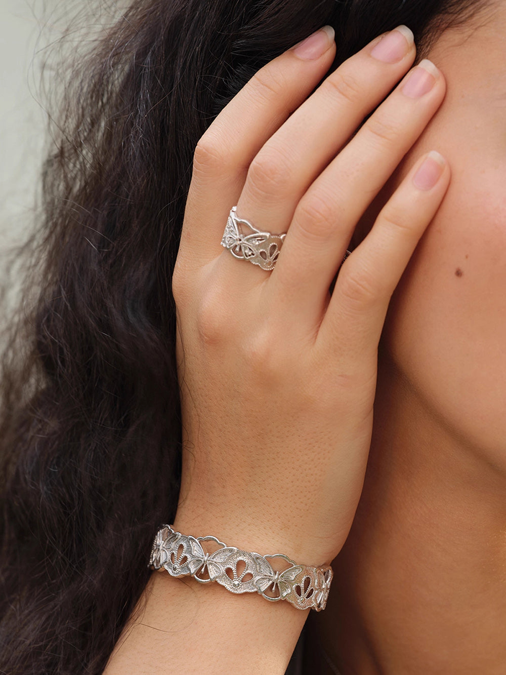 MUKTANK×SUN HUNTER “Emergence”Lace Butterfly Bracelet