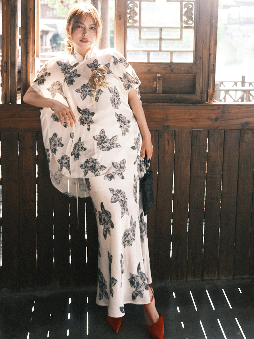 MUKZIN“Capsule Collection”"Kunlun Snow-Brewing" Peony Jacquard Neo-Chinese Top
