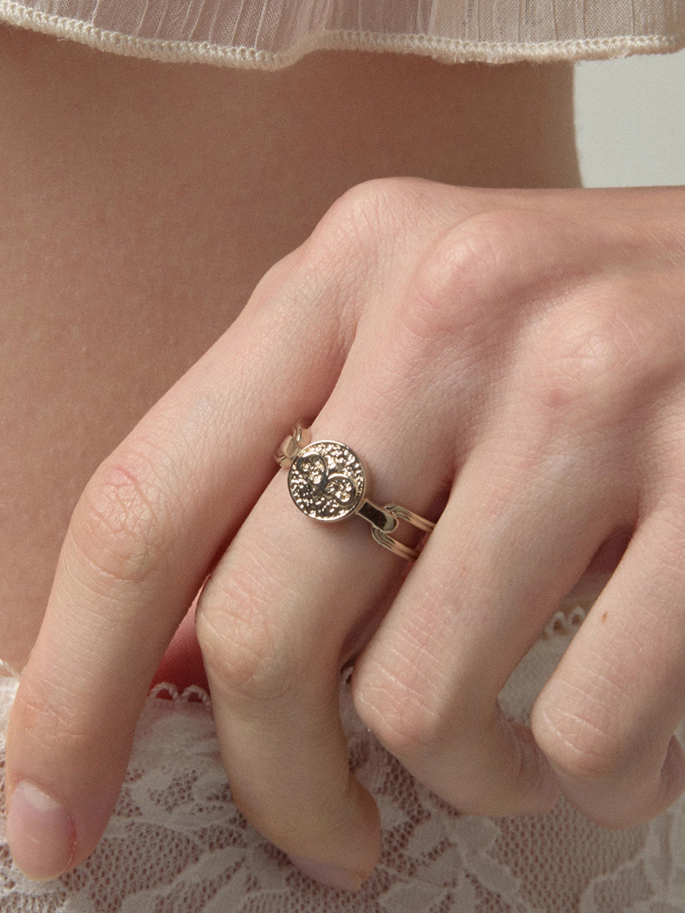 MUKTANK×SUN HUNTER Vintage Embossed Coin Ring