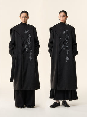 MUKTANK×LOUMUTAKU Scarf-Accented Beaded Embroidery Coat