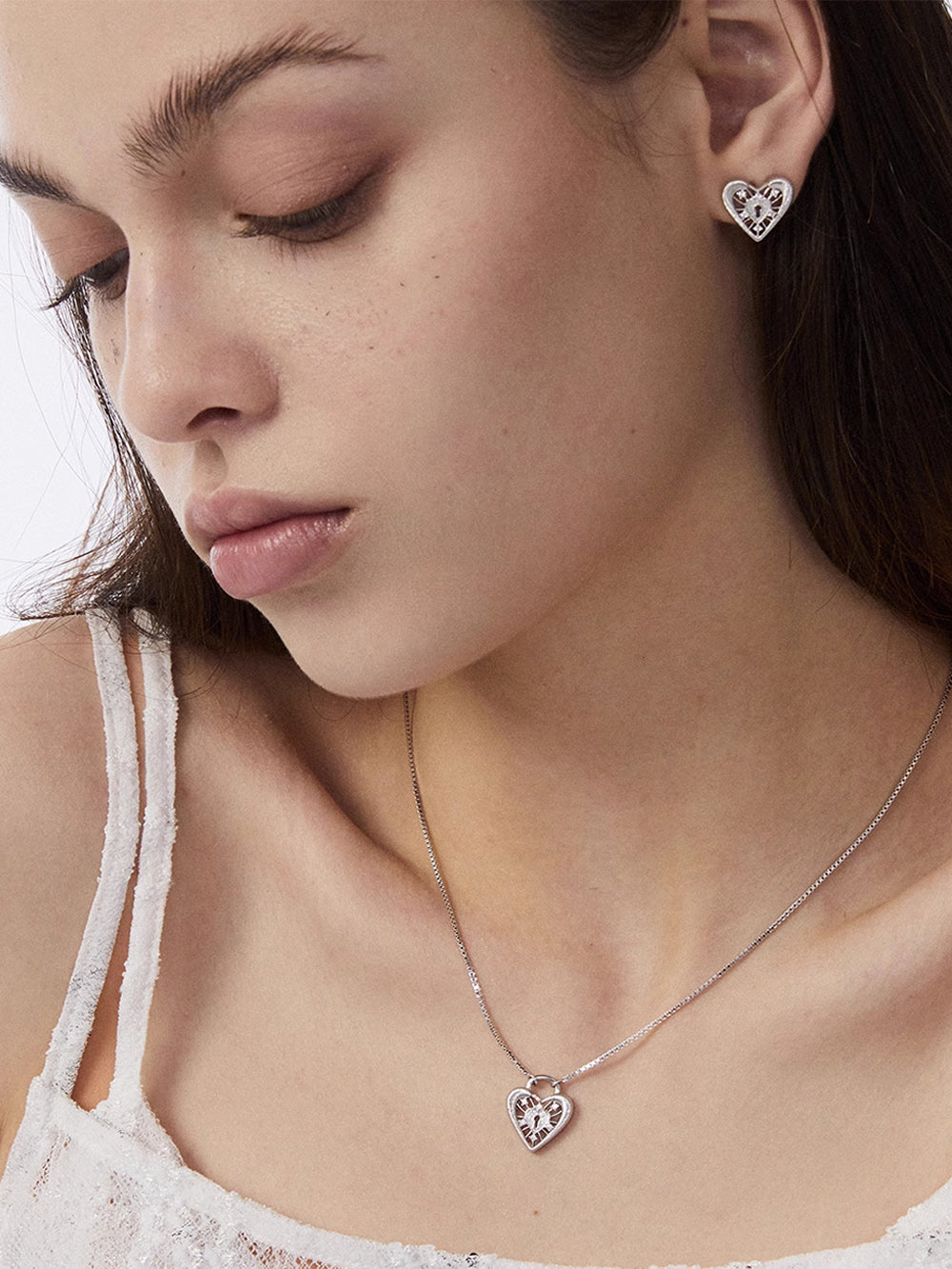 MUKTANK×SUN HUNTER Lace heart lock stud earrings