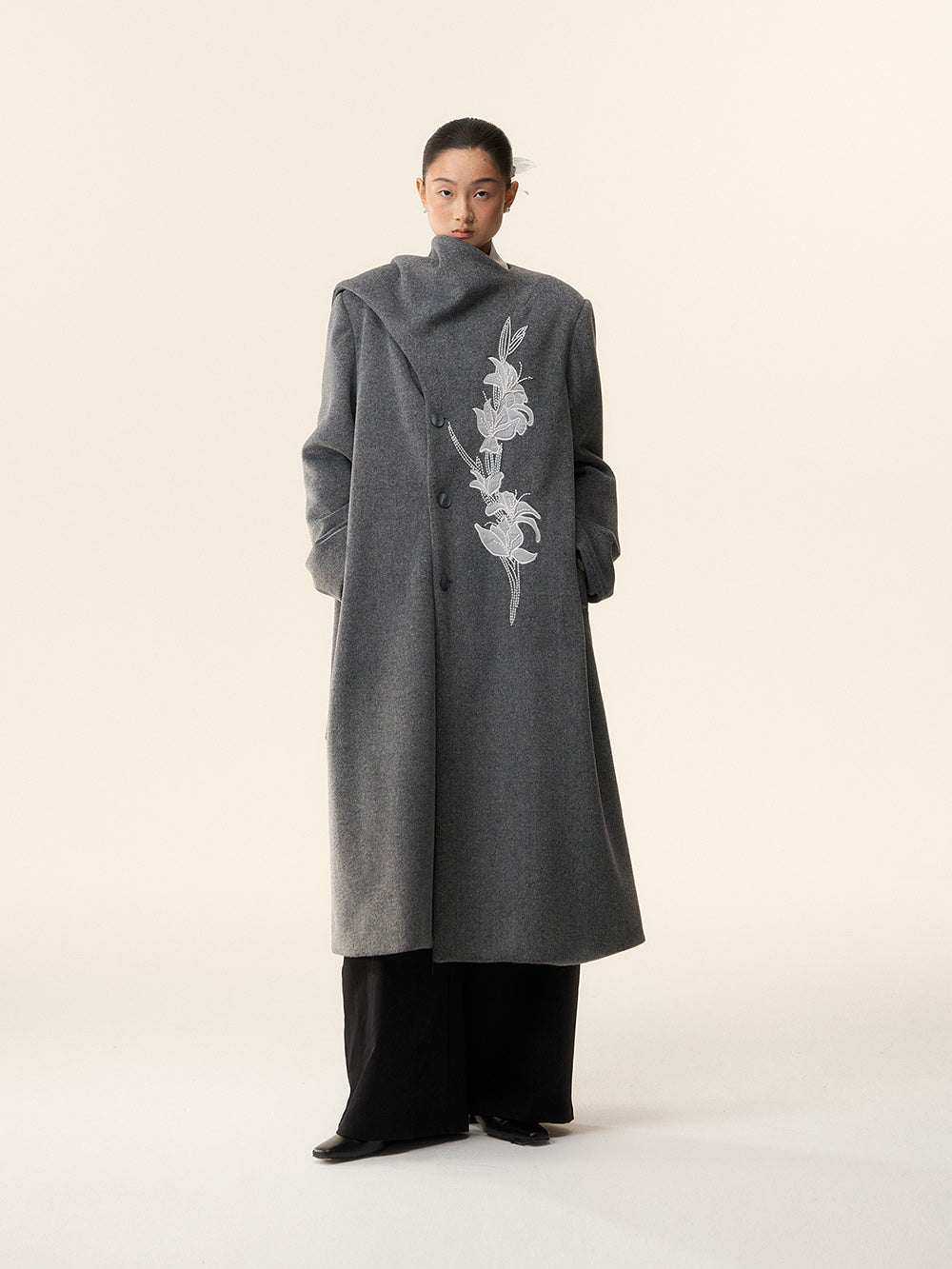 MUKTANK×LOUMUTAKU Gladiolus Beaded Embroidery Scarf Coat