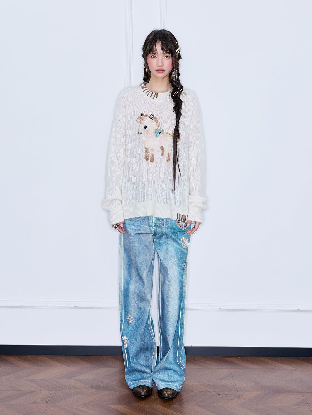 MUKZIN“The Sequence of Deer's Call”Cream White Contrast Trim Pony Decor Oversized Fuzzy Knit Sweater