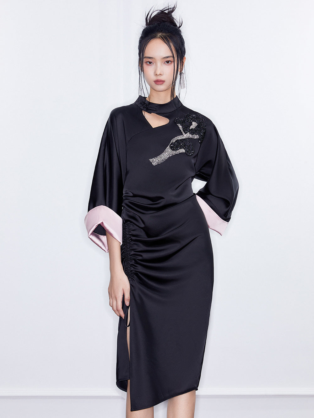 MUKZIN SpringPrelude“Wind in the Pines” New Chinese-style Satin Cheongsam Skirt with Waist Gathers