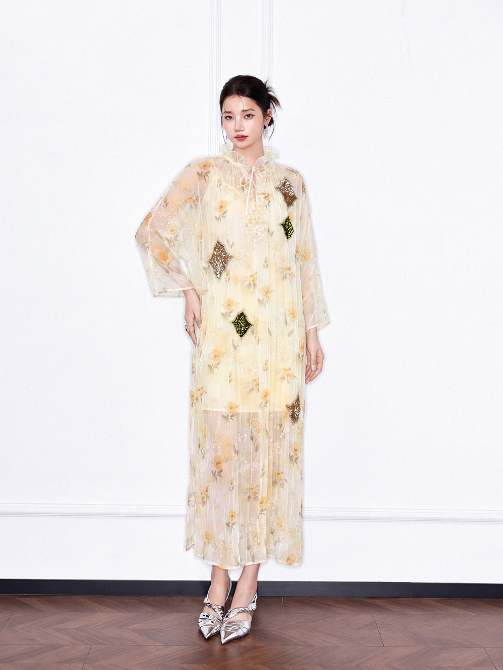 MUKZIN×Capsule Collection Chinese-Style Loose Floral Dress with Hami Hand Embroidery