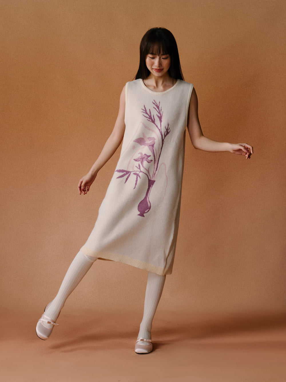 MUKTANK×LOUMUTAKU Sleeveless Dress With a Vase Pattern