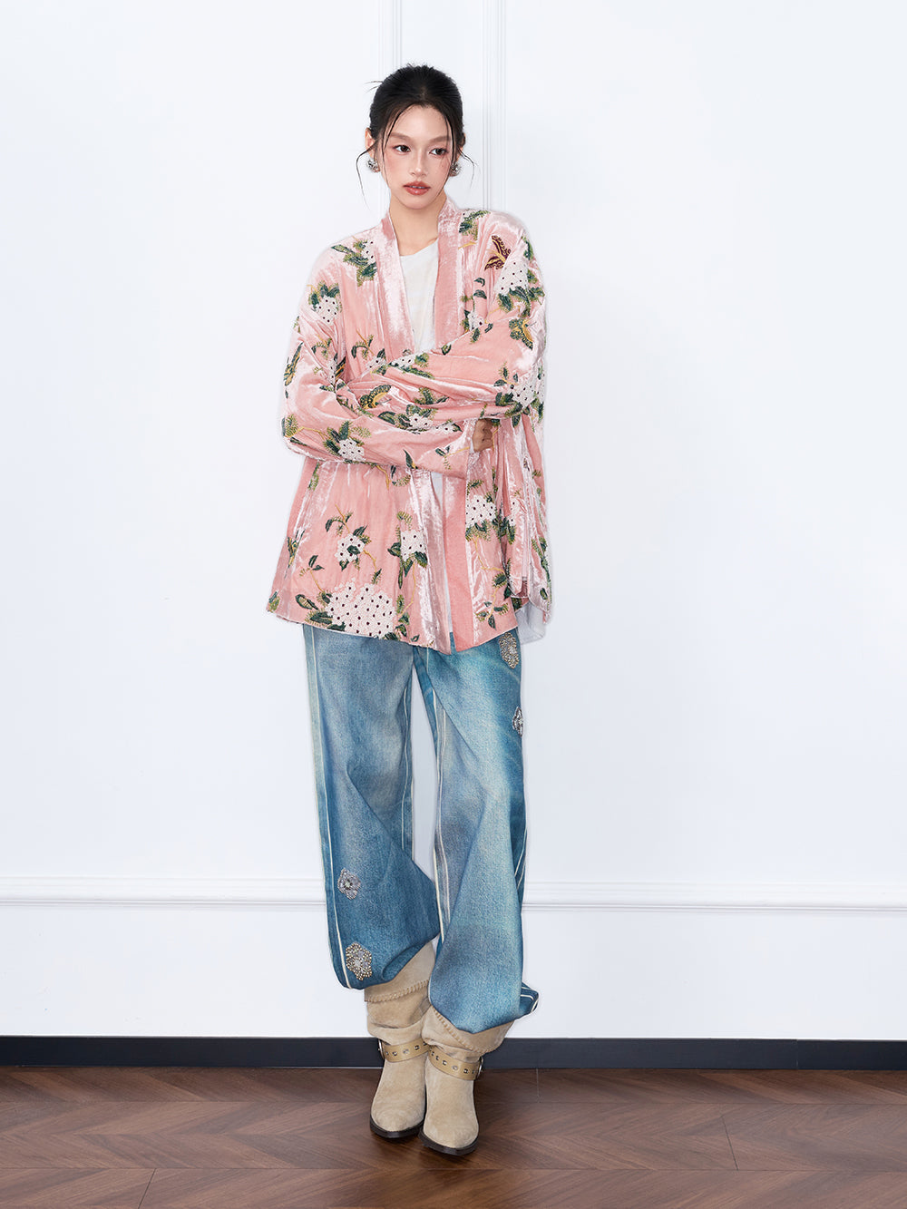 MUKZIN“The Sequence of Deer's Call”Pink Velvet Chinese-Style Floral Embroidery Loose Casual Outerwear