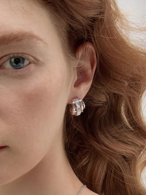 MUKTANK×SUN HUNTER Mother-of-Pearl Iris Four-Ring Hoop Earrings