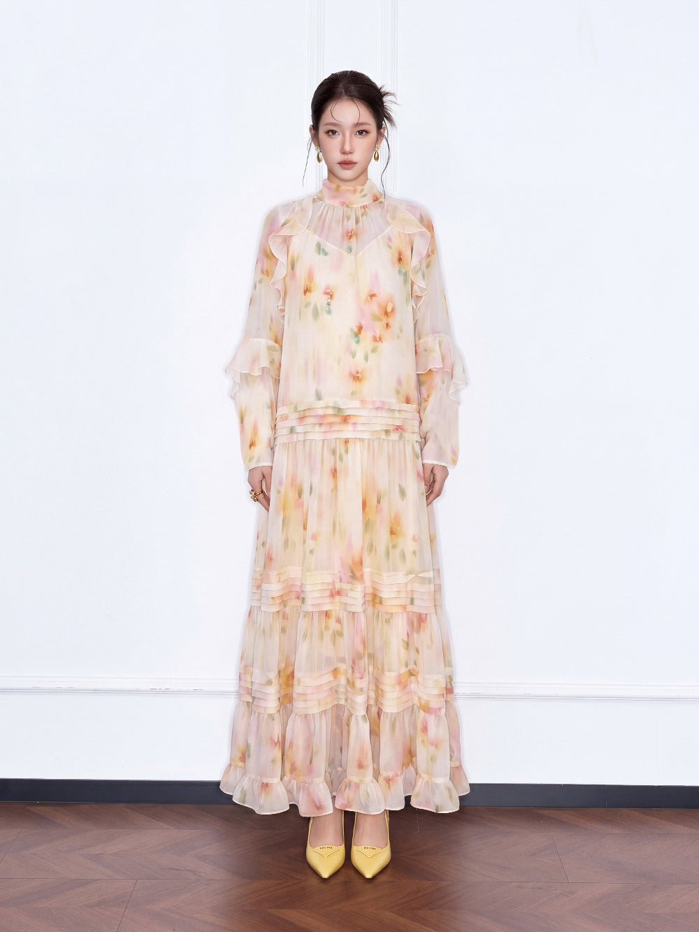 MUKZIN×Capsule Collection New Chinese-Style Embroidered Dress