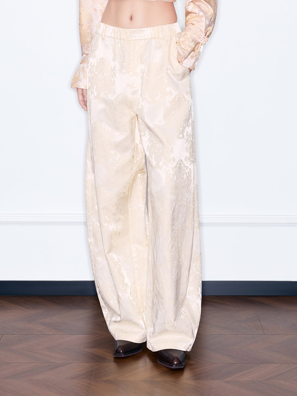 MUKZIN¡°Night Ballad of Chang'an¡±Beige Jacquard Wide-Leg Pants | Oriental Satin Balloon Trousers with Elastic Waist