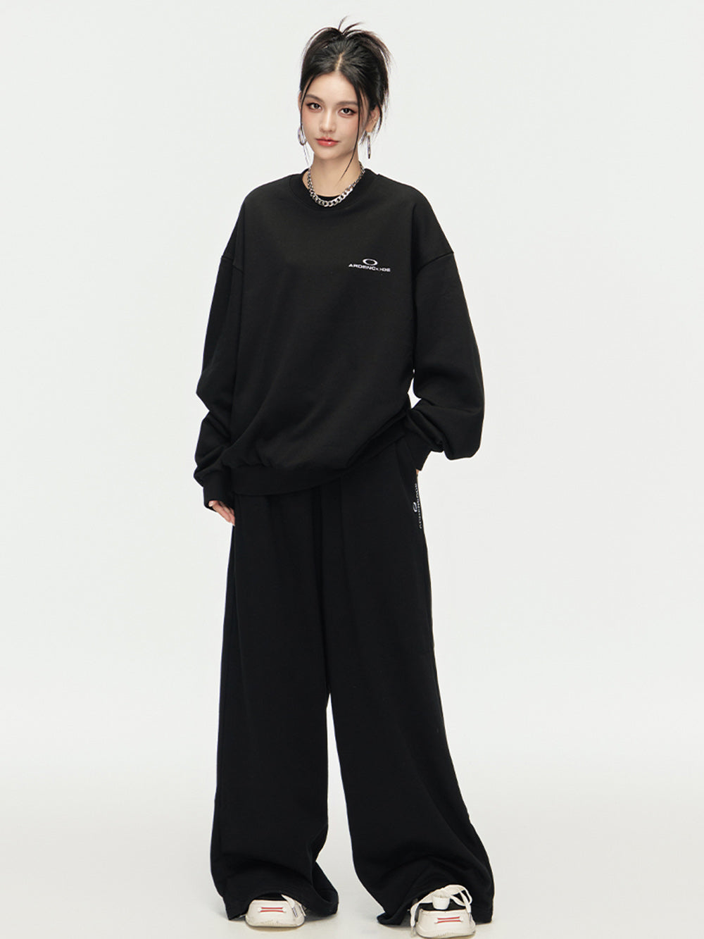 MUKTANK × ARDENCODE Loose Crew Neck Long-sleeved Sweatshirt