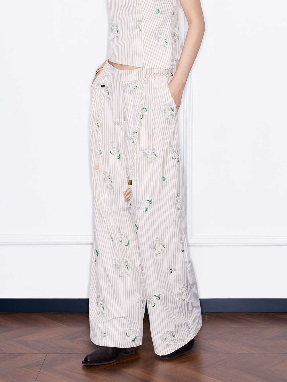 MUKZIN¡°Night Ballad of Chang'an¡±Striped Floral Embroidered Wide-Leg Pants | Oriental Tassel Tie-Waist Trousers