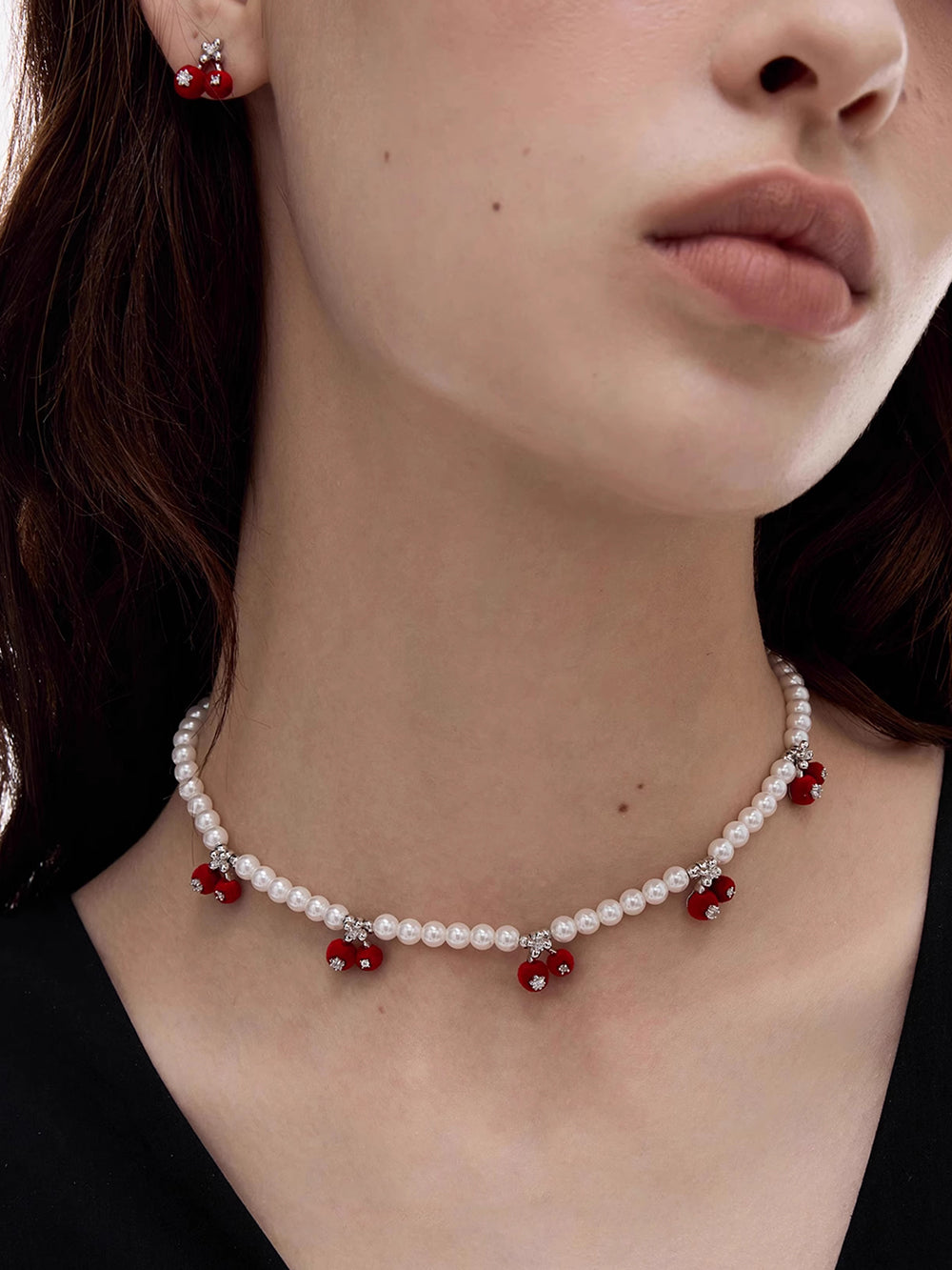 MUKTANK×SUN HUNTER Velvet Cherry Party Necklace