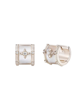 MUKTANK×SUN HUNTER Mother-of-Pearl Iris Half Hoop Earrings