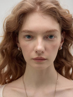 MUKTANK×SUN HUNTER Mother-of-Pearl Iris Double Hoop Earrings