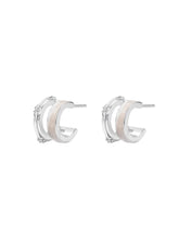 MUKTANK×SUN HUNTER Mother-of-Pearl Iris Double Hoop Earrings